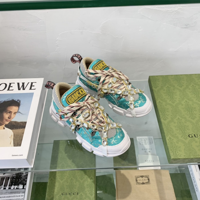 G*u*i sneaker