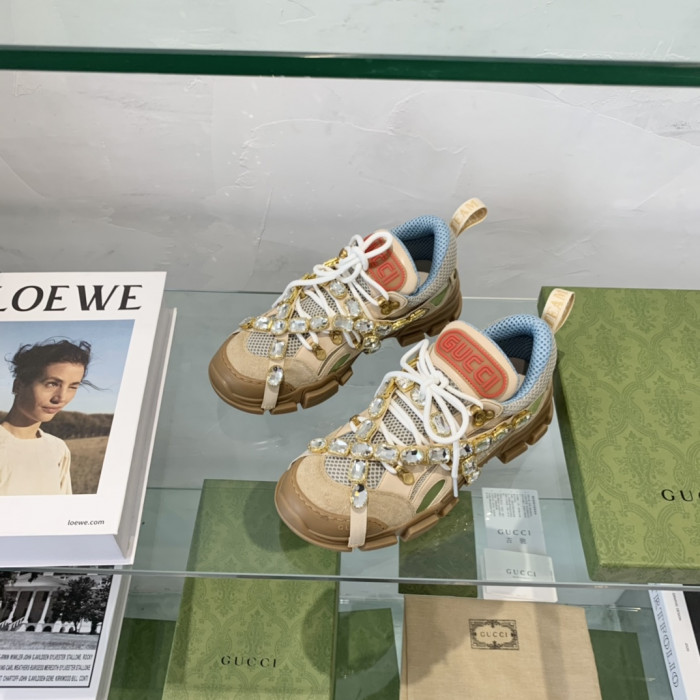 G*u*i sneaker