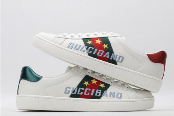 G*u*i ace embroidered low-top sneaker 603693 0fi10 9069