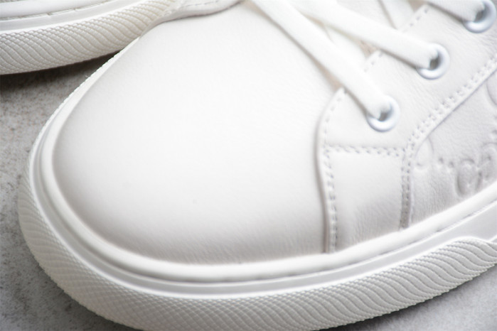 G*u*i low-top sneaker