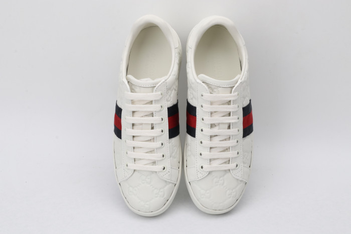 G*u*i low-top sneaker