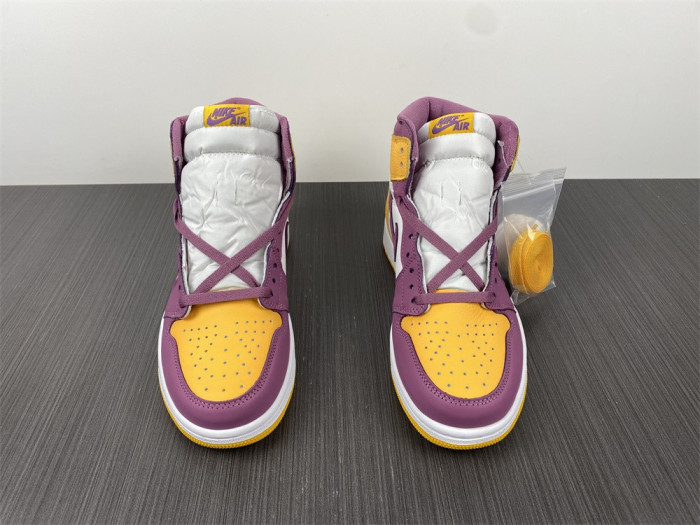 Air Jordan 1 High OG “Brotherhood” 555088-706