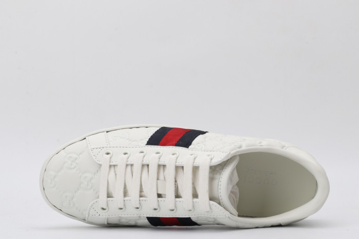 G*u*i low-top sneaker