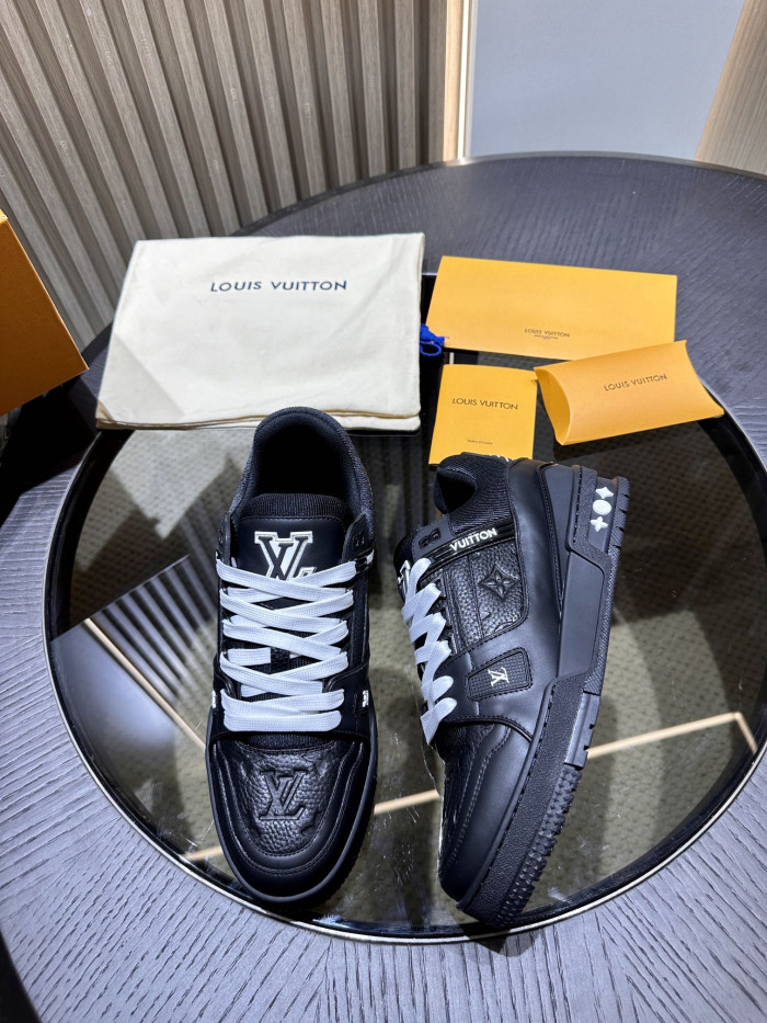 Loui Vuitto LV Skate Sneaker