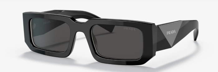 Pra*a sunglass hut