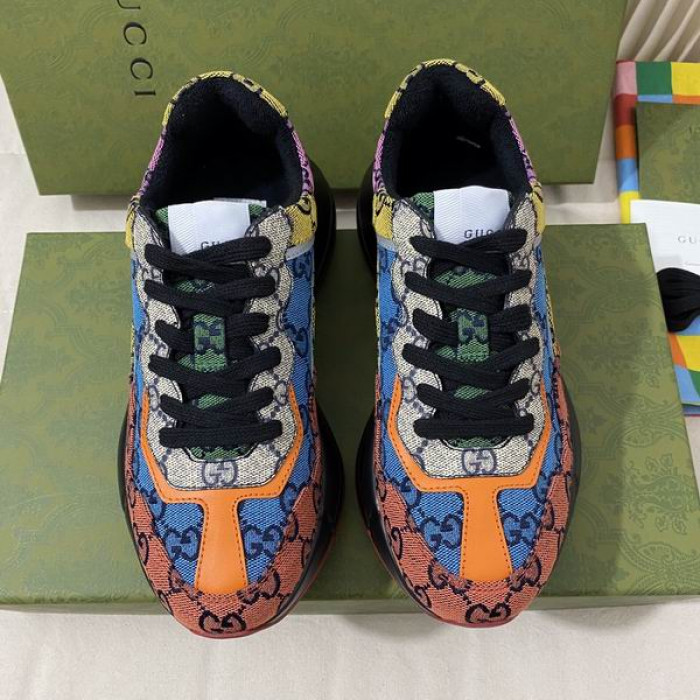 G*u*i sneaker
