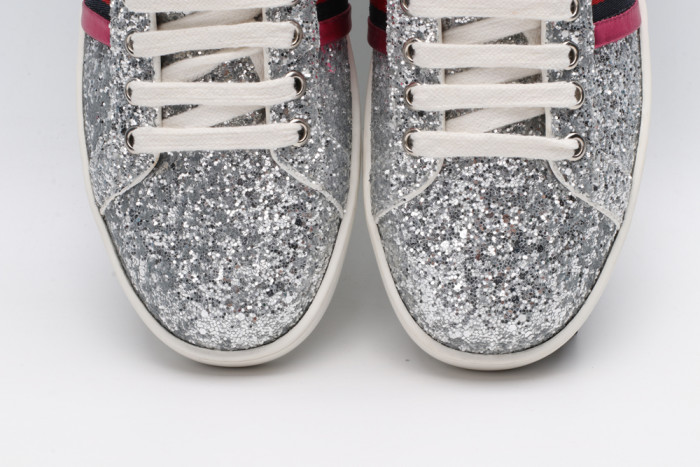 G*u*i low-top sneaker