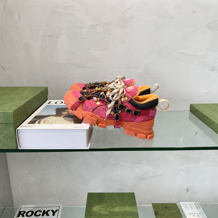 G*u*i sneaker