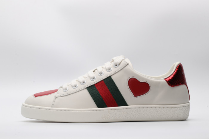 G*u*i low-top sneaker