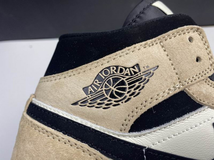 Air Jordan 1 Mid 