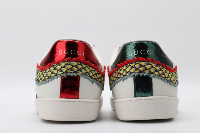 G*u*i low-top sneaker