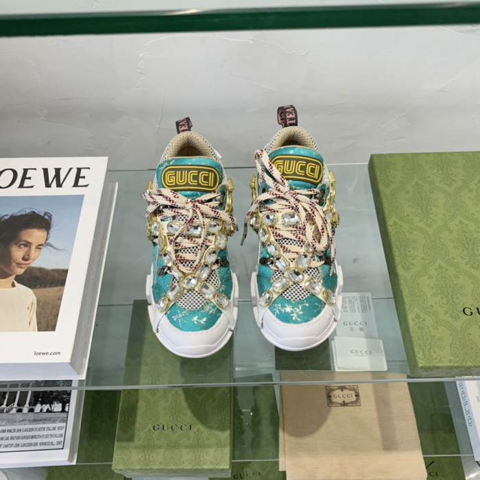 G*u*i sneaker