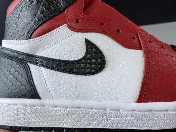 Air Jordan 1 High OG WMNS “Satin Snake” CD0461-601