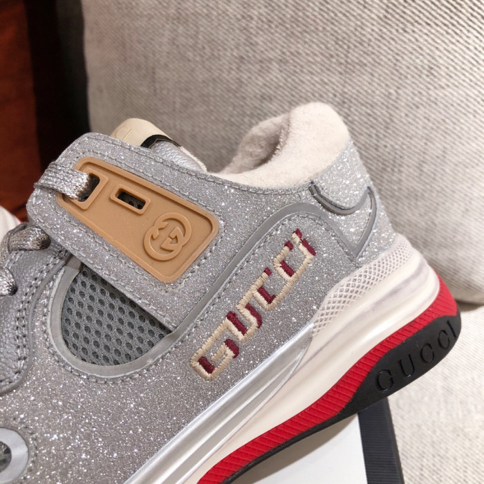 G*u*i mid sneaker