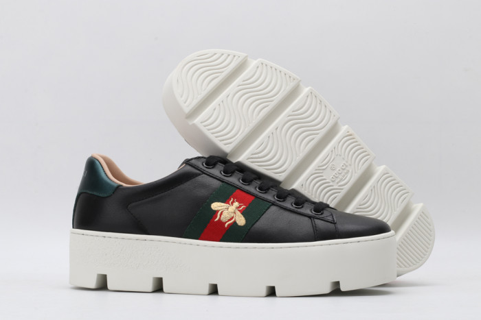 G*u*i low-top sneaker