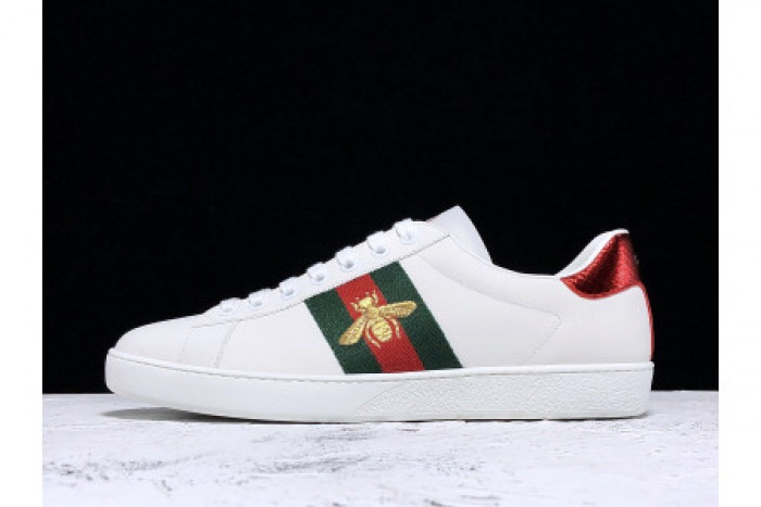 G*u*i ace embroidered low-top sneaker white with bee