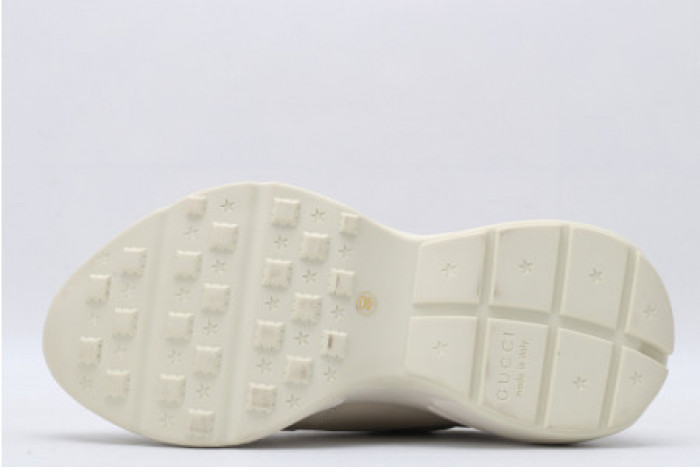 G*u*i rhyton leather sneaker