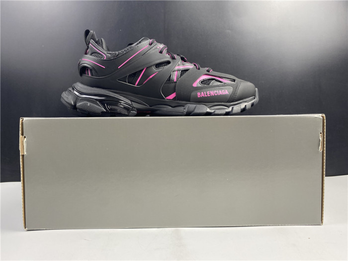 BLCG Track Sneaker 542023 W2LA1 2046