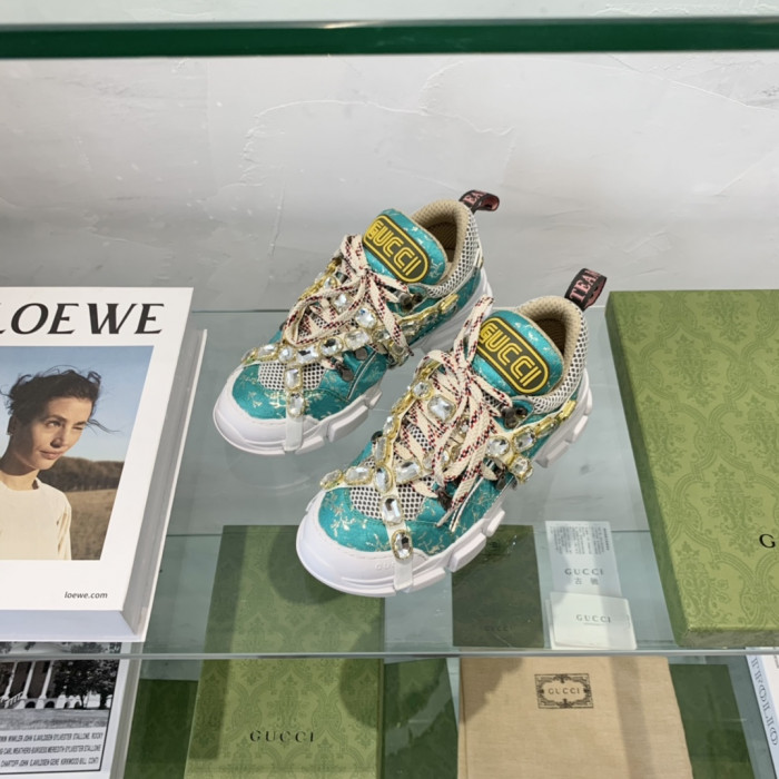 G*u*i sneaker