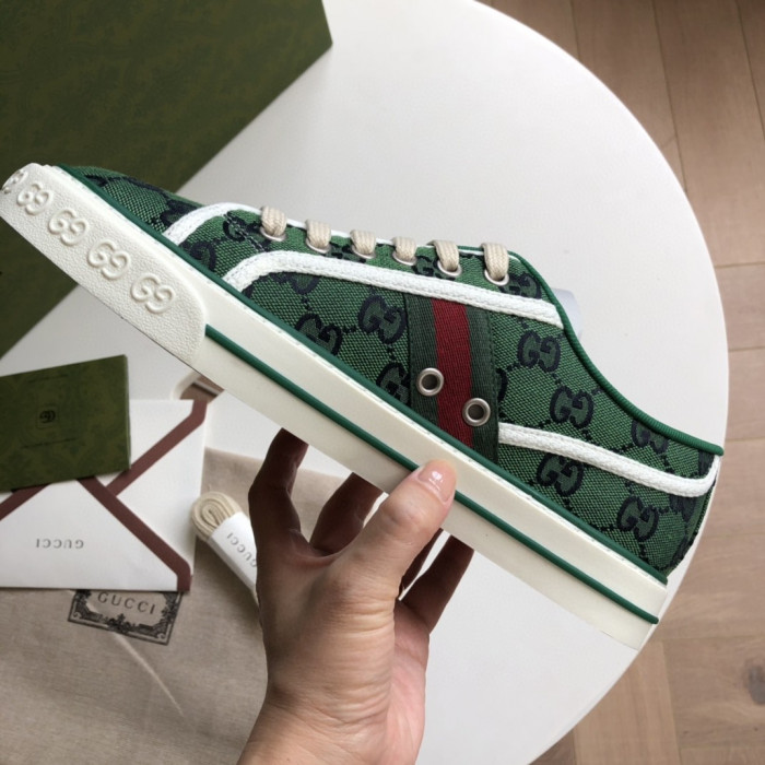 G*u*i tennis 1977 sneaker