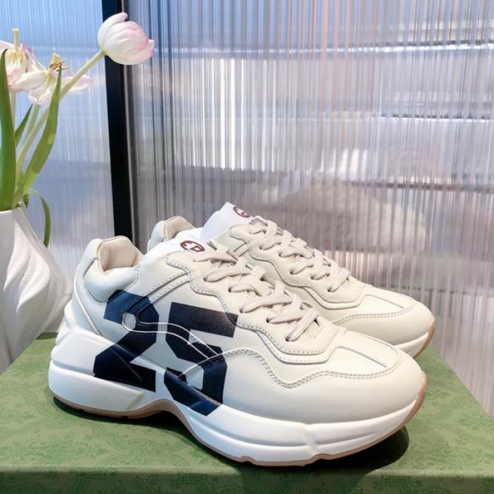 G*u*i sneaker