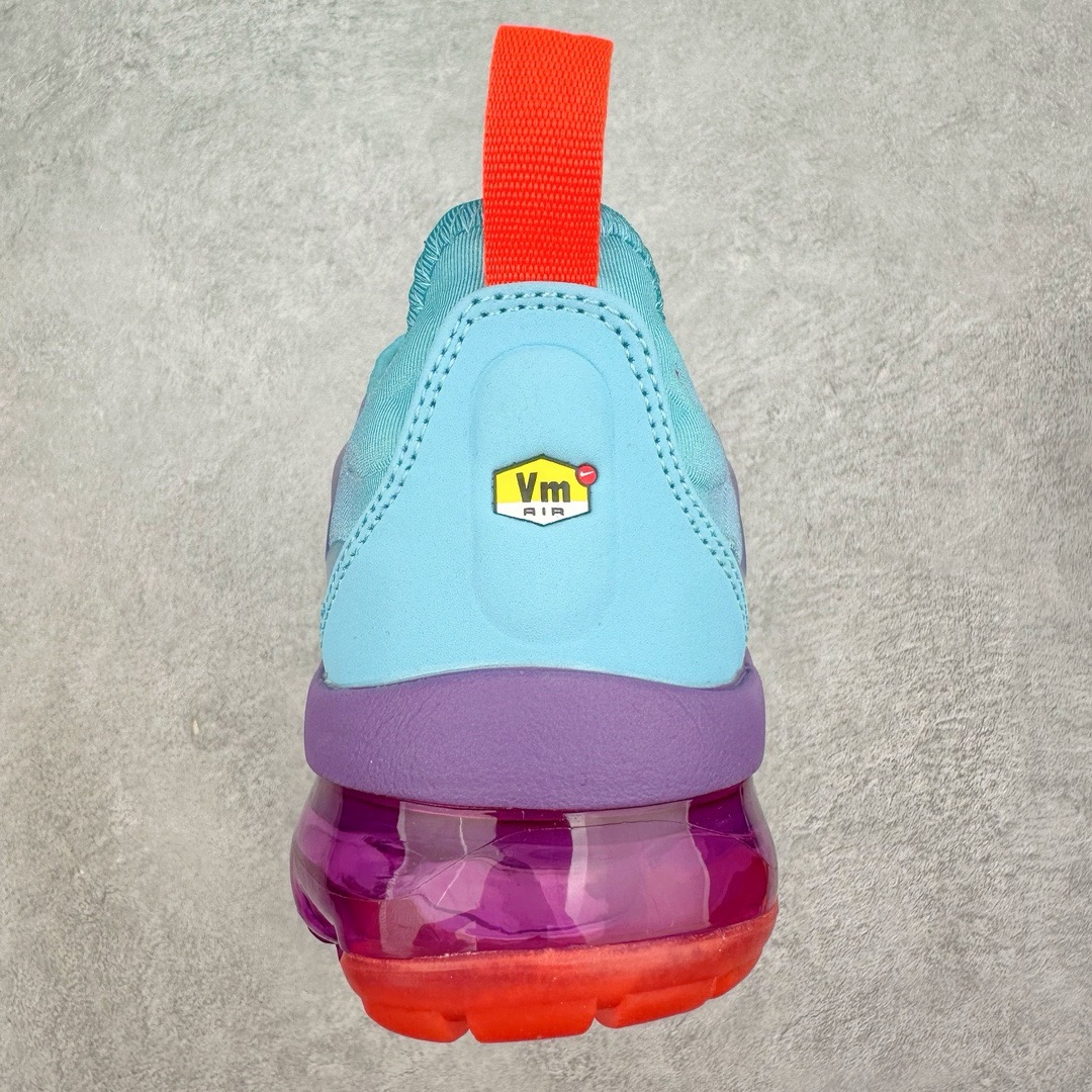 Nike Air VaporMax Plus FD0823-500