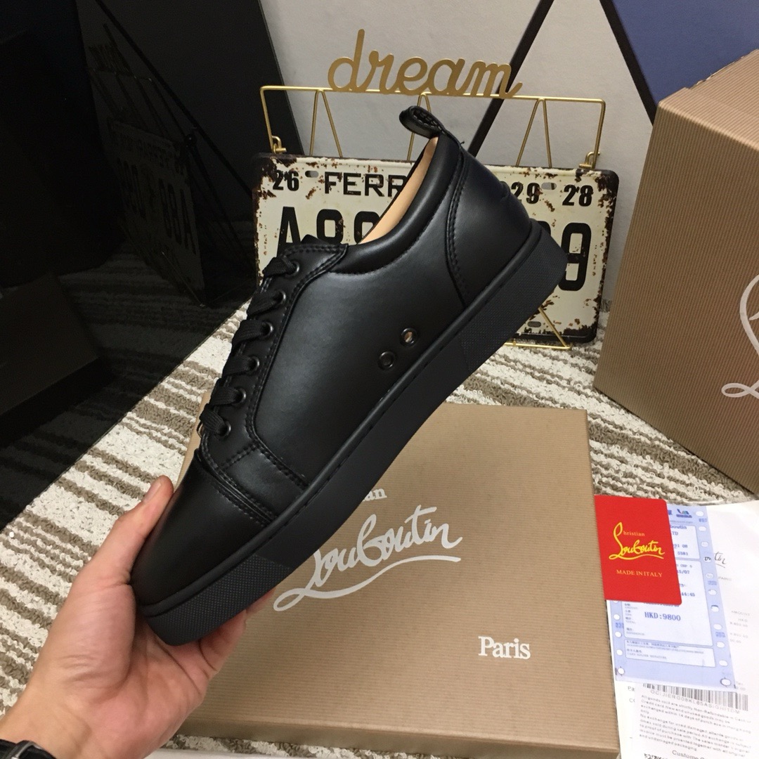 Ch**an louboutin sneaker