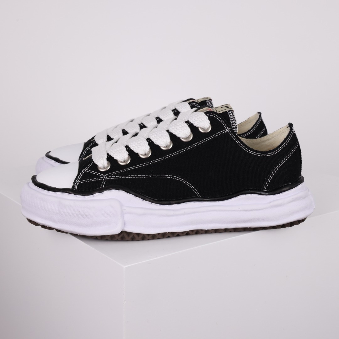 Ma*s*n mihara yasuhiro mmy sneaker