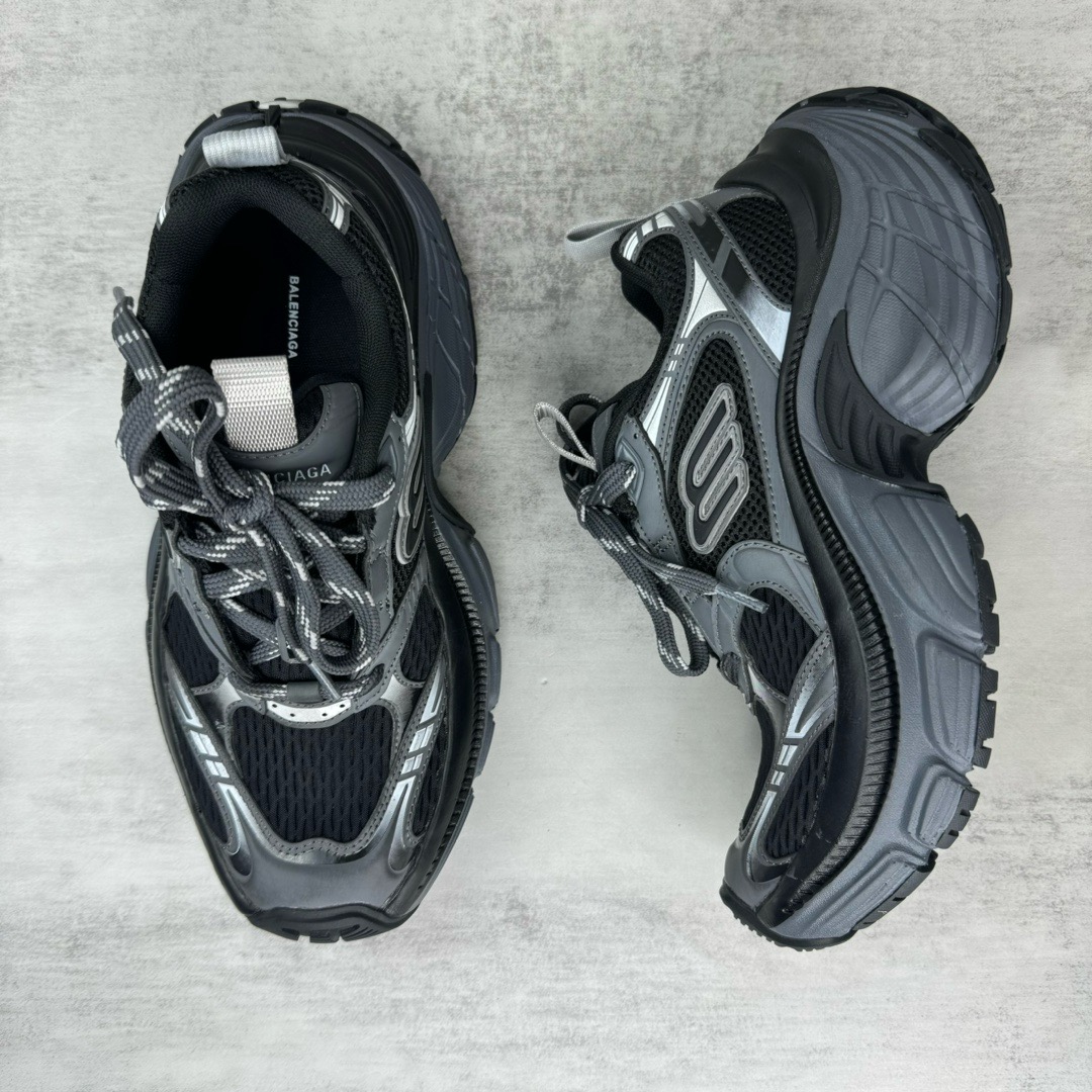 BLCG Sneaker 6XL