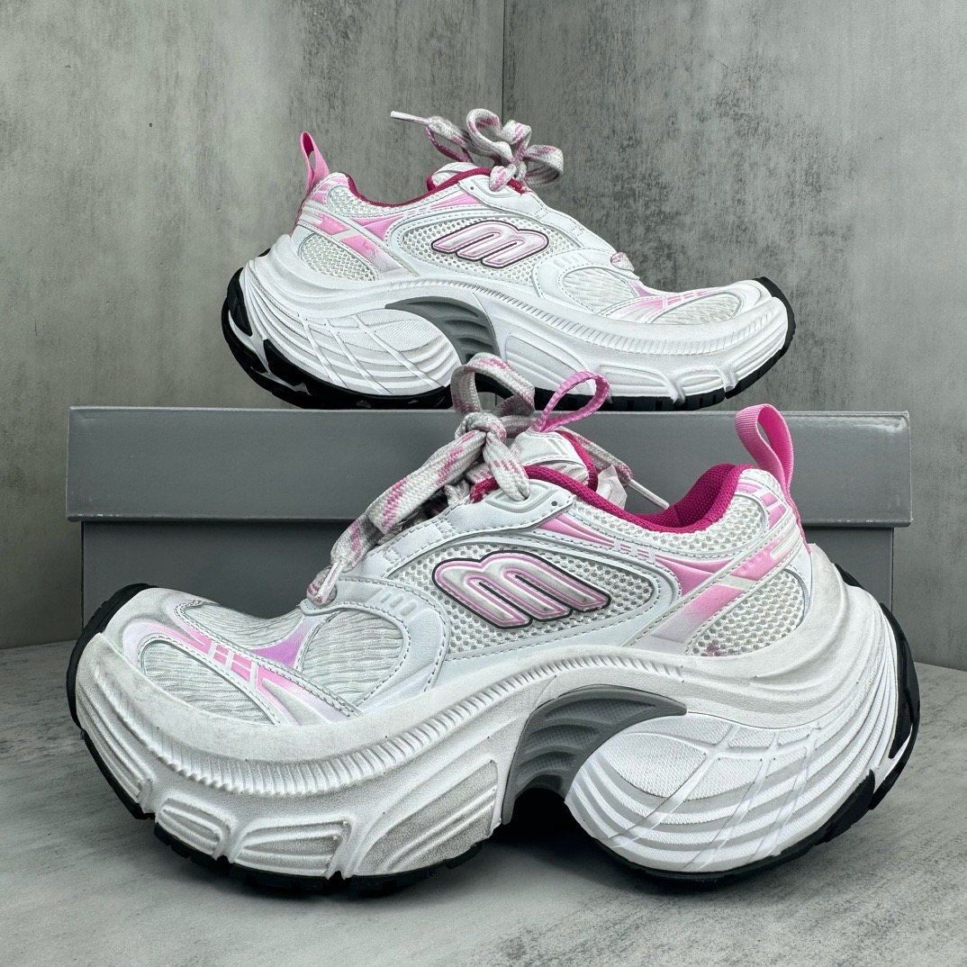 BLCG Sneaker 6XL