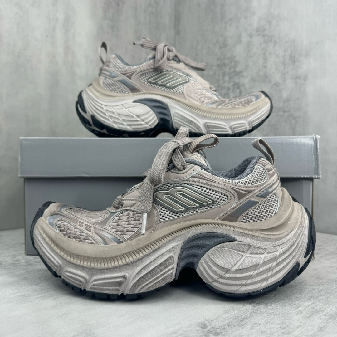 BLCG Sneaker 6XL