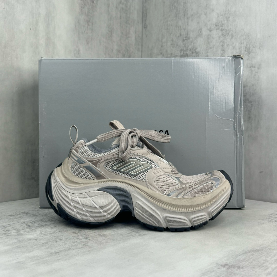 BLCG Sneaker 6XL
