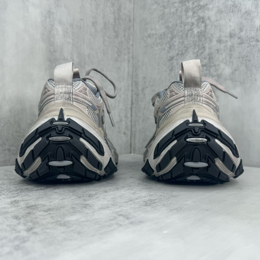 BLCG Sneaker 6XL