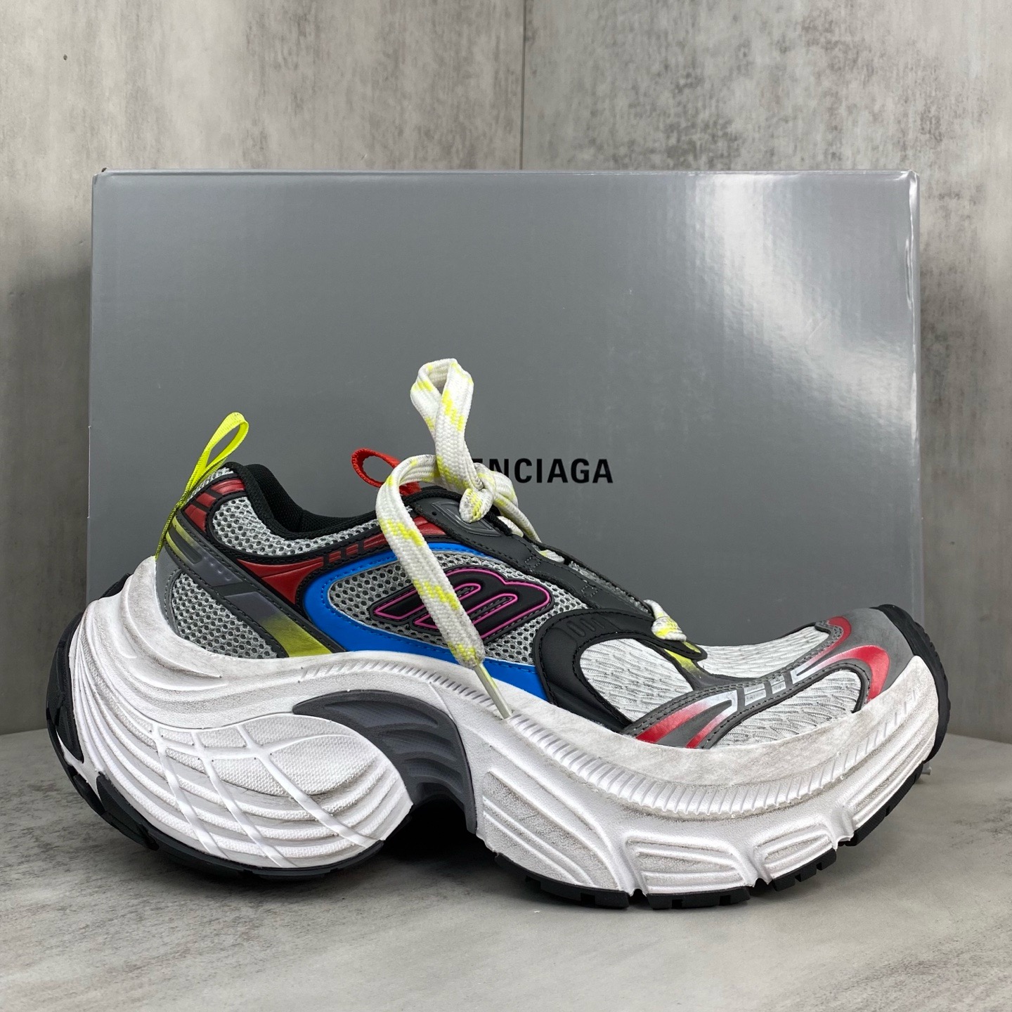 BLCG Sneaker 6XL