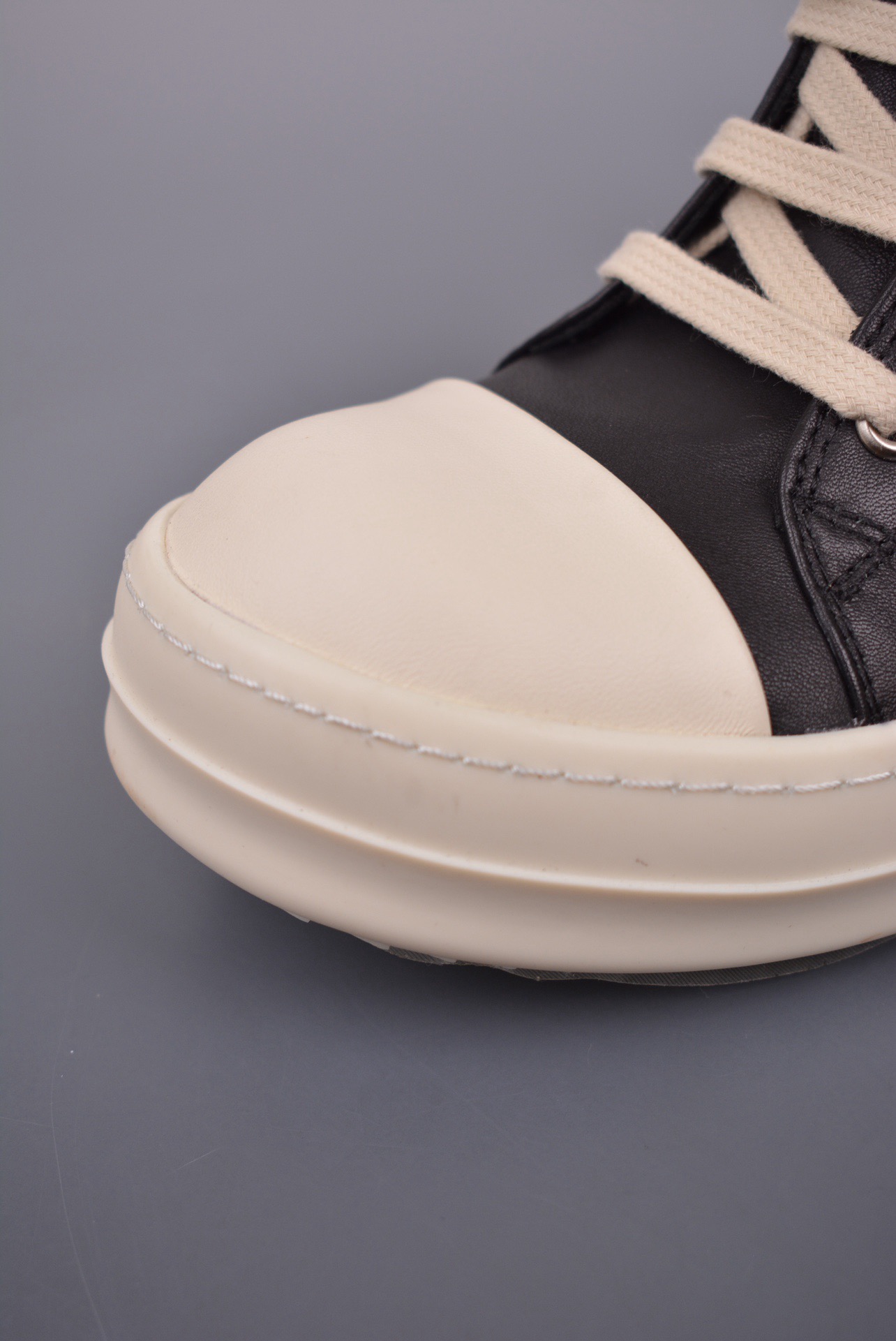 Rick Owen.s Sneaker