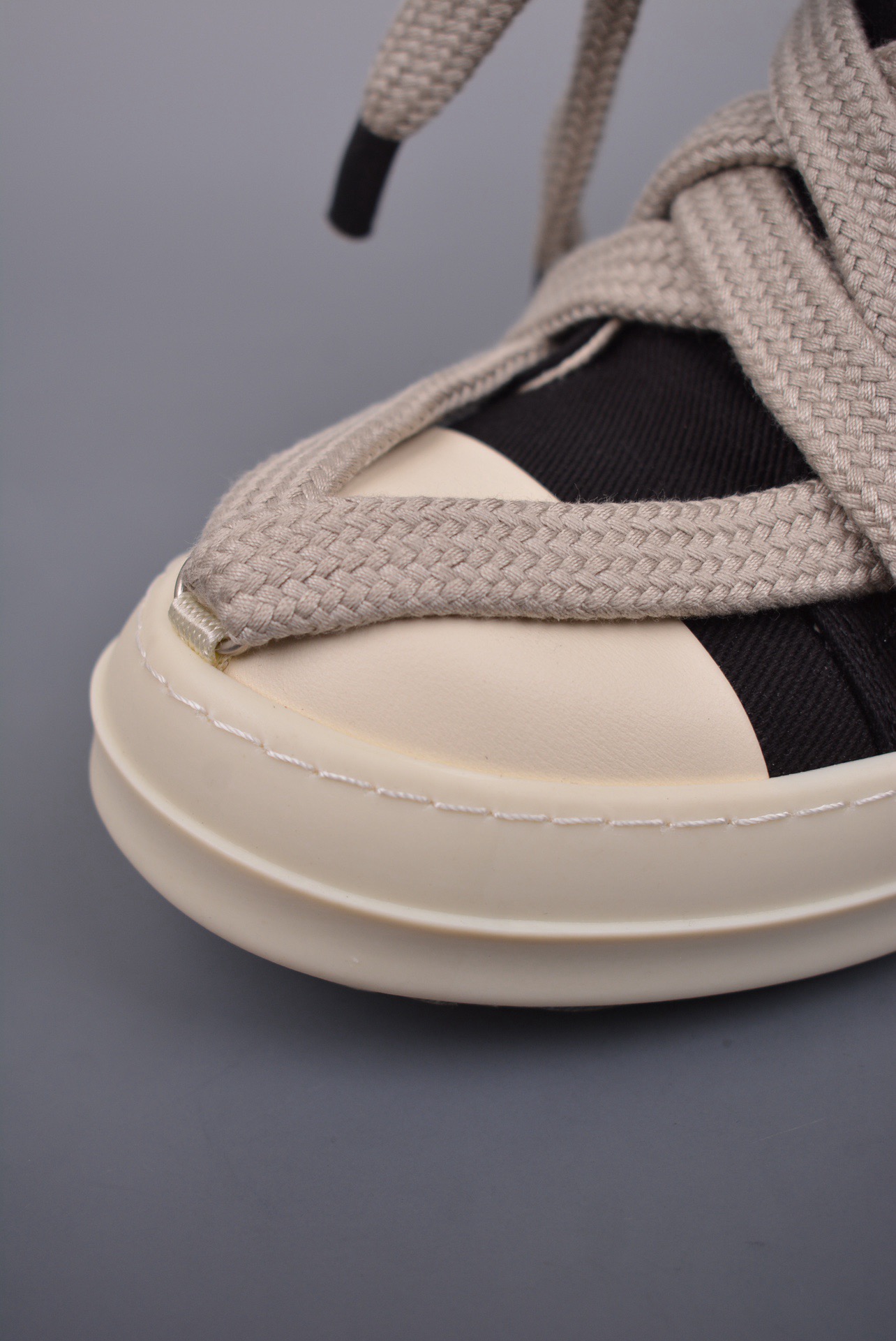 Rick Owen.s Sneaker