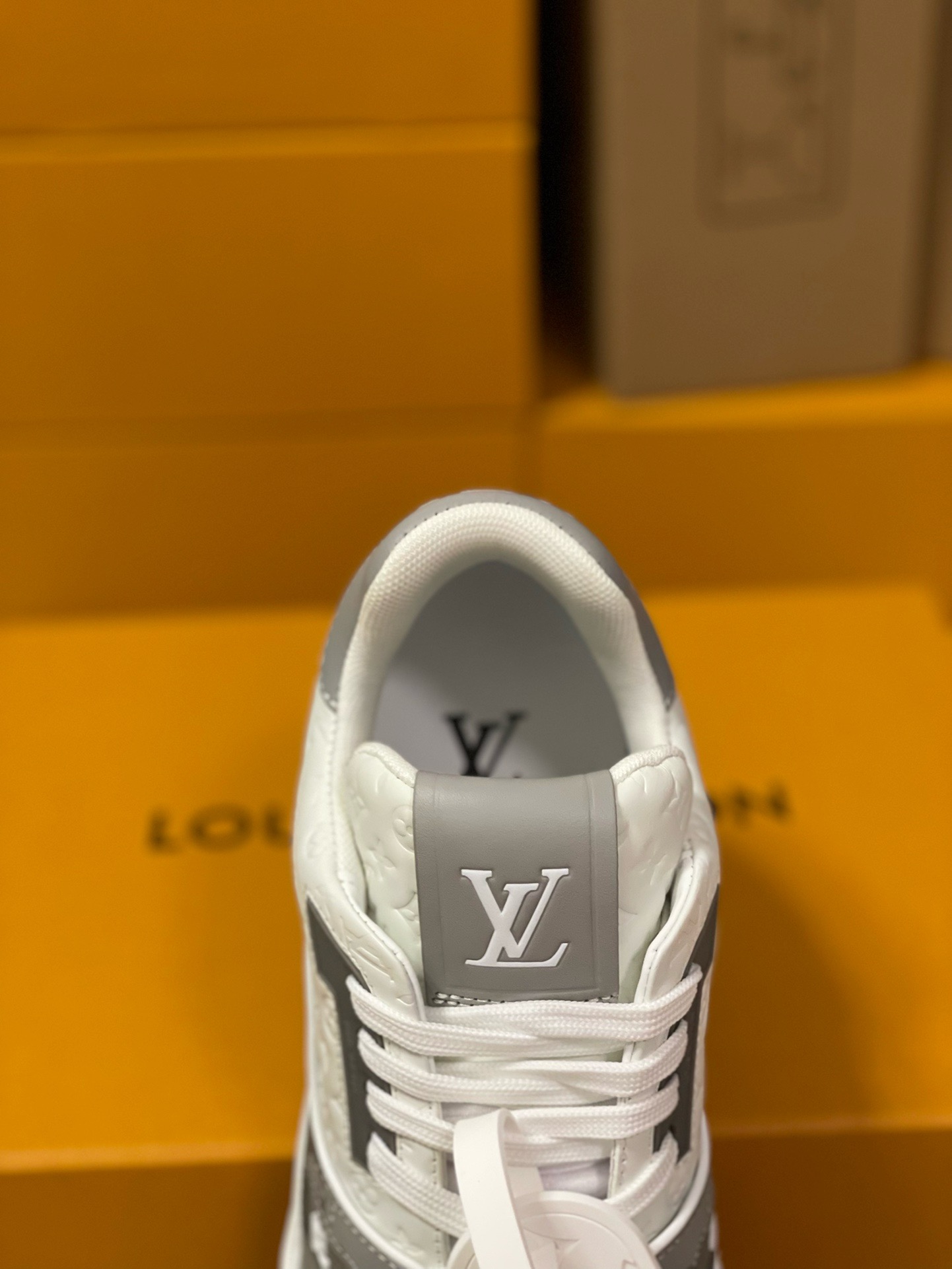 Loui Vuitto TRAINER SNEAKER