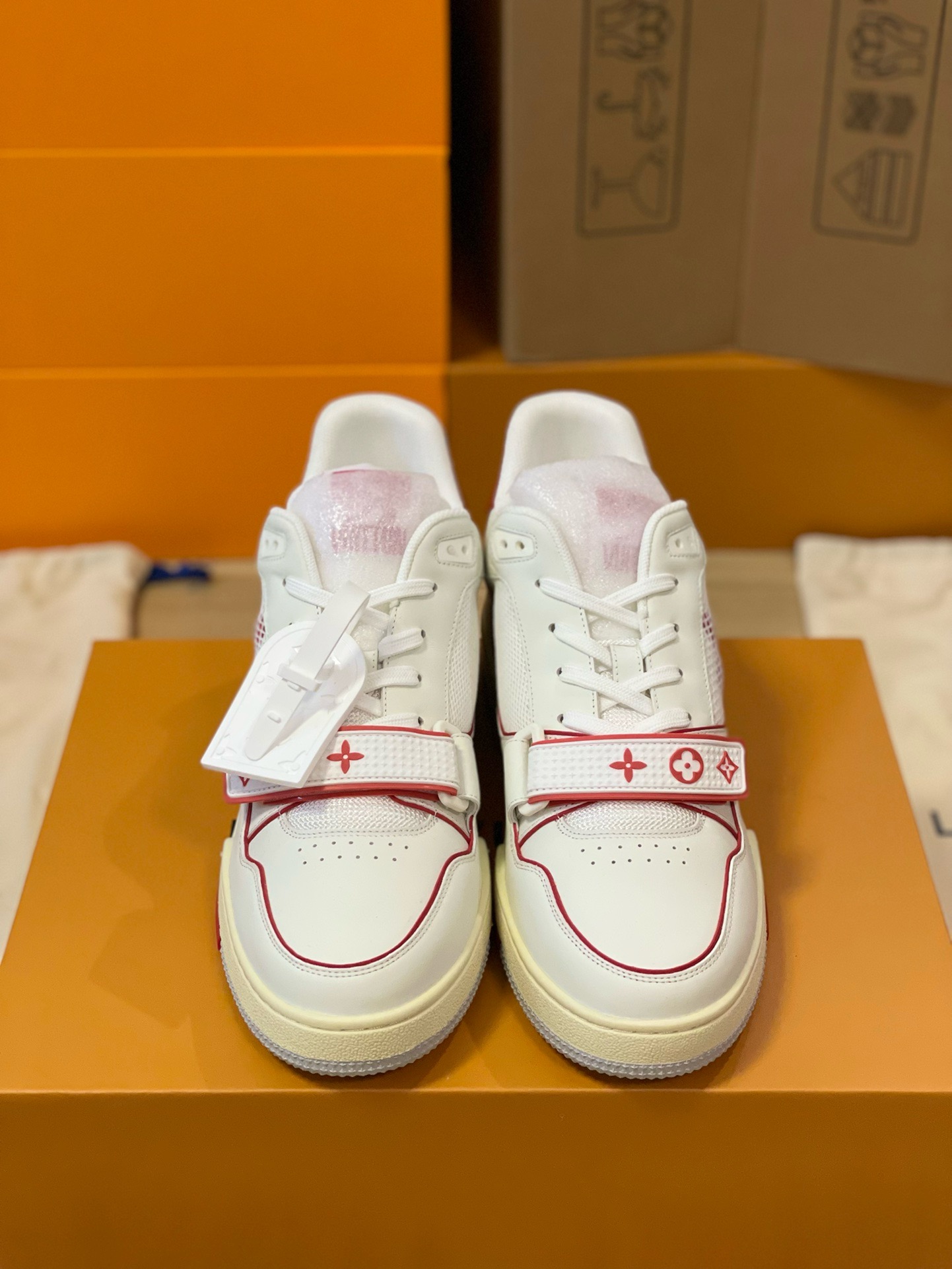 Loui Vuitto TRAINER SNEAKER