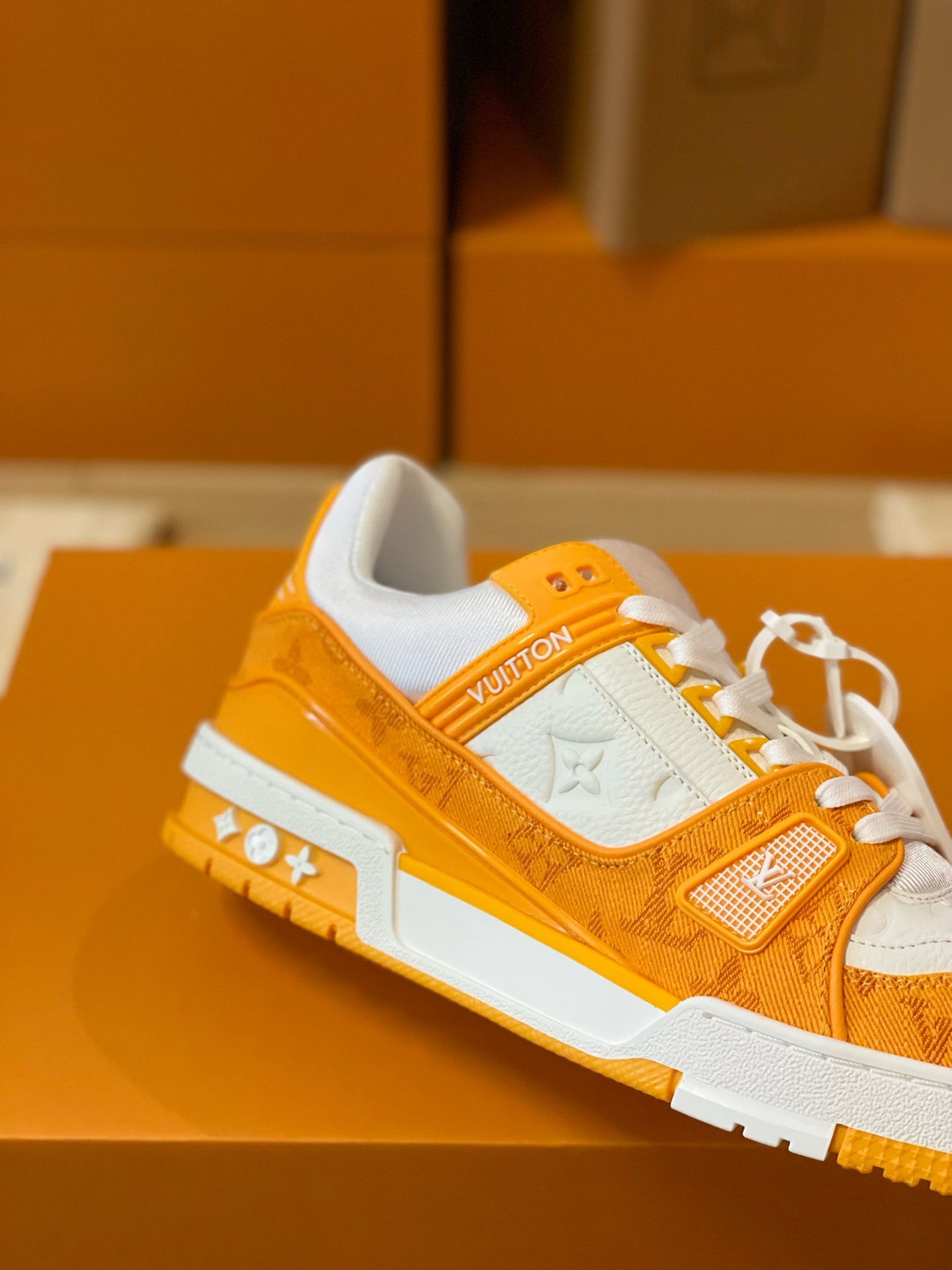 Loui Vuitto TRAINER SNEAKER