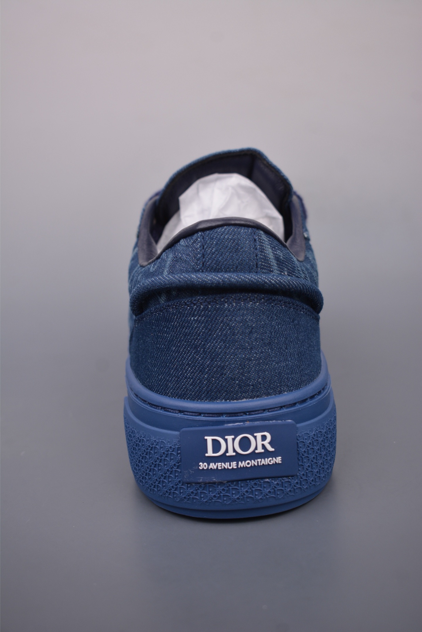 DR B33 SNEAKER