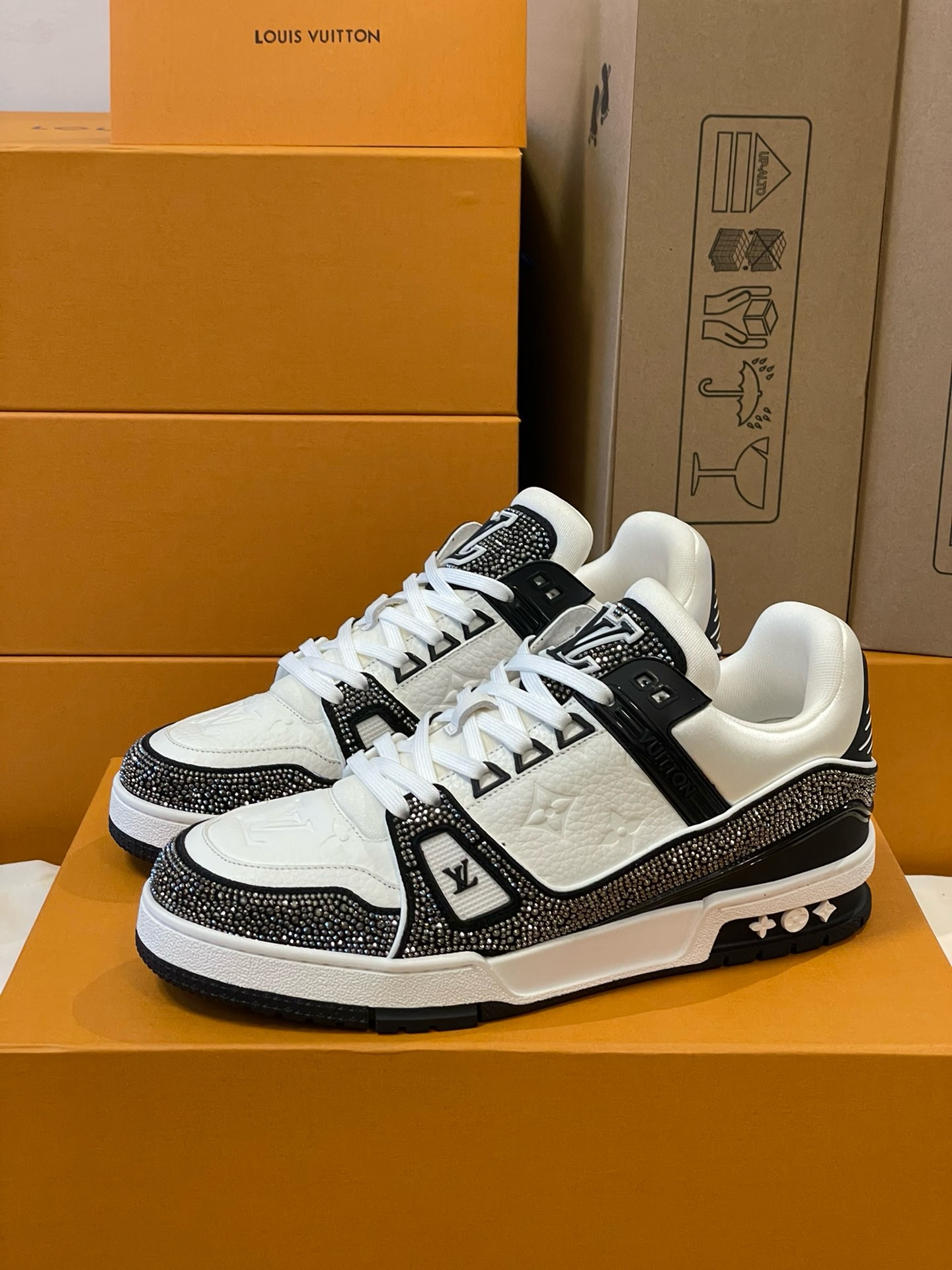Loui Vuitto TRAINER SNEAKER